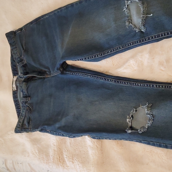 Free People Busted Knee distressed skinny jeans - Picture 2 of 4